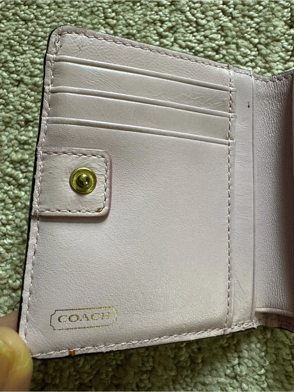 Coach Gold Logo Bifold Wallet w/ Zip Coin Pocket ID Window Solid S Women NWT Y2K